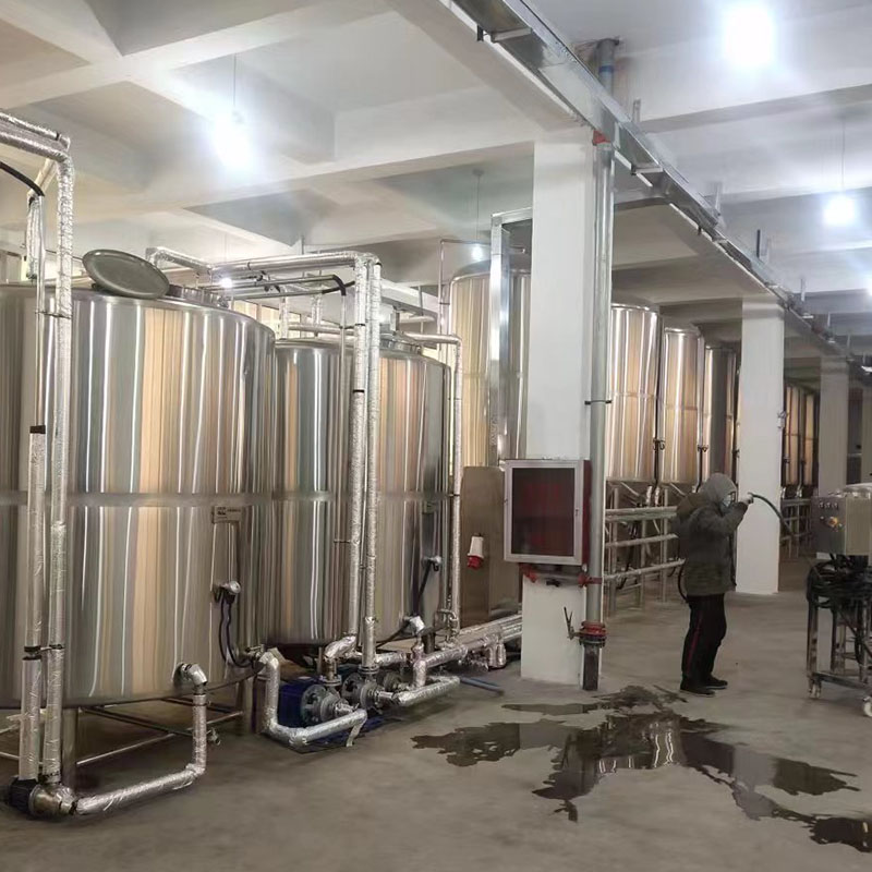 突泉精酿啤酒设备