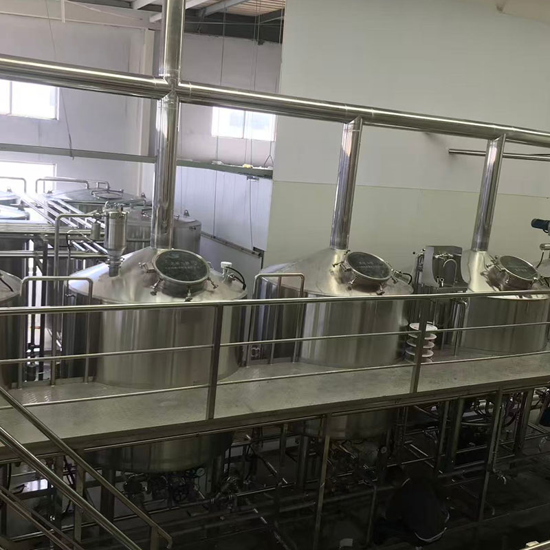 突泉小型啤酒设备